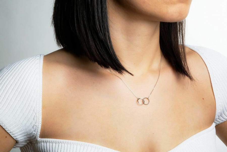 Necklaces | Suavell Suavell Best Friend Necklaces. Interlocking Circles, Sterling Silver Chain Necklace. Open Circle Necklace For Women. Friend Gifts For Women, Birthday Gifts For Women, Soul Sisters, Gift Ideas